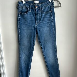 Madewell, 10” roadtripper jeans, good used condition, size 26